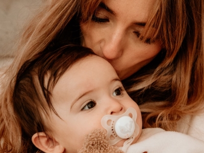 Devenir maman : 10 conseils pour un post-partum paisible et heureux